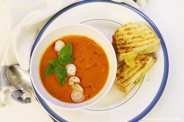 Fresh tomato soup with grilled cheese toast